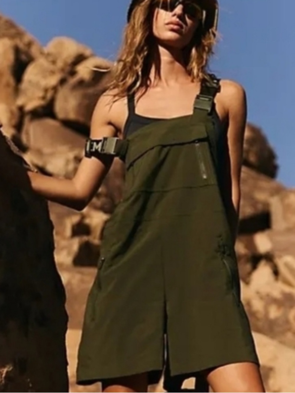 NWOT FREE PEOPLE FP Movement DK Olive Green Hit The Hills Shortie Overalls SZ: L